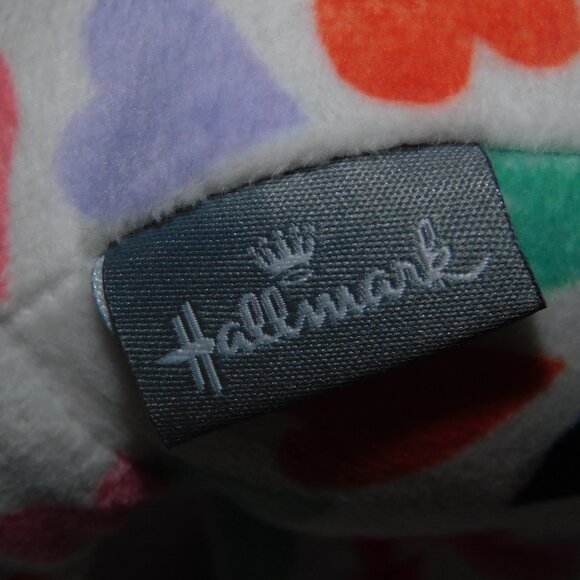 Hallmark Peanuts Gang 6" plush stuffed Heart to Heart Multicolour Hearts Snoopy - Picture 7 of 7